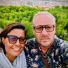 Couple de gardiens, Homme toutes mains