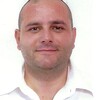 Gardien, Homme toutes mains