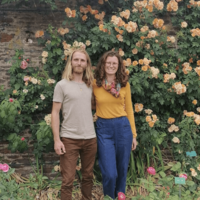 Domestic couple, Gardener