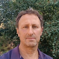 Gardien, Homme toutes mains