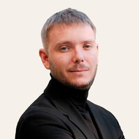 Driver, House manager