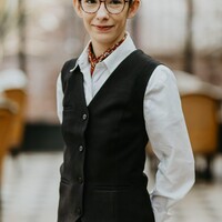 Caretaker couple, House manager