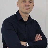 Driver, House manager